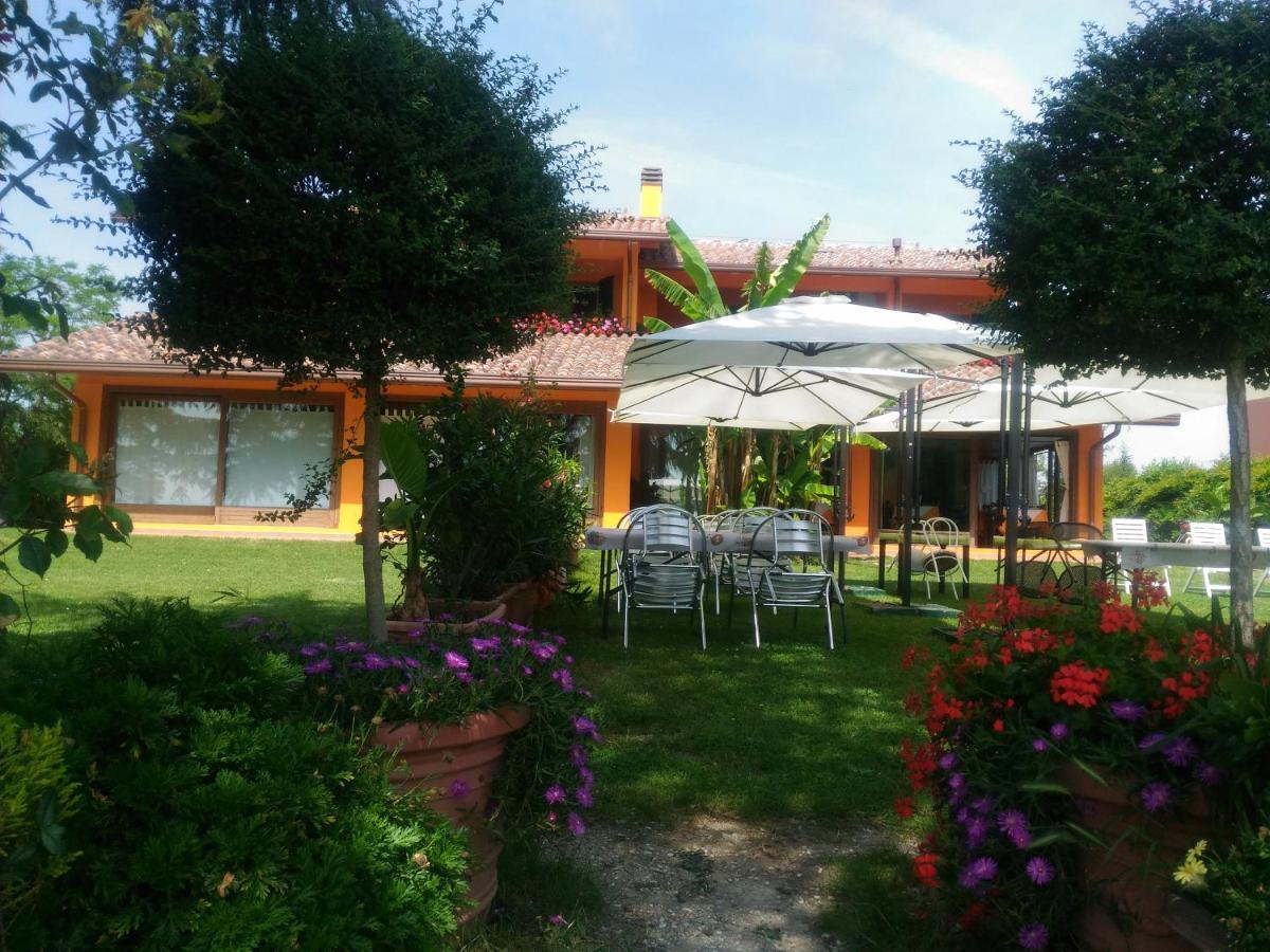 Agriturismo La Quiete Roncofreddo Exterior photo